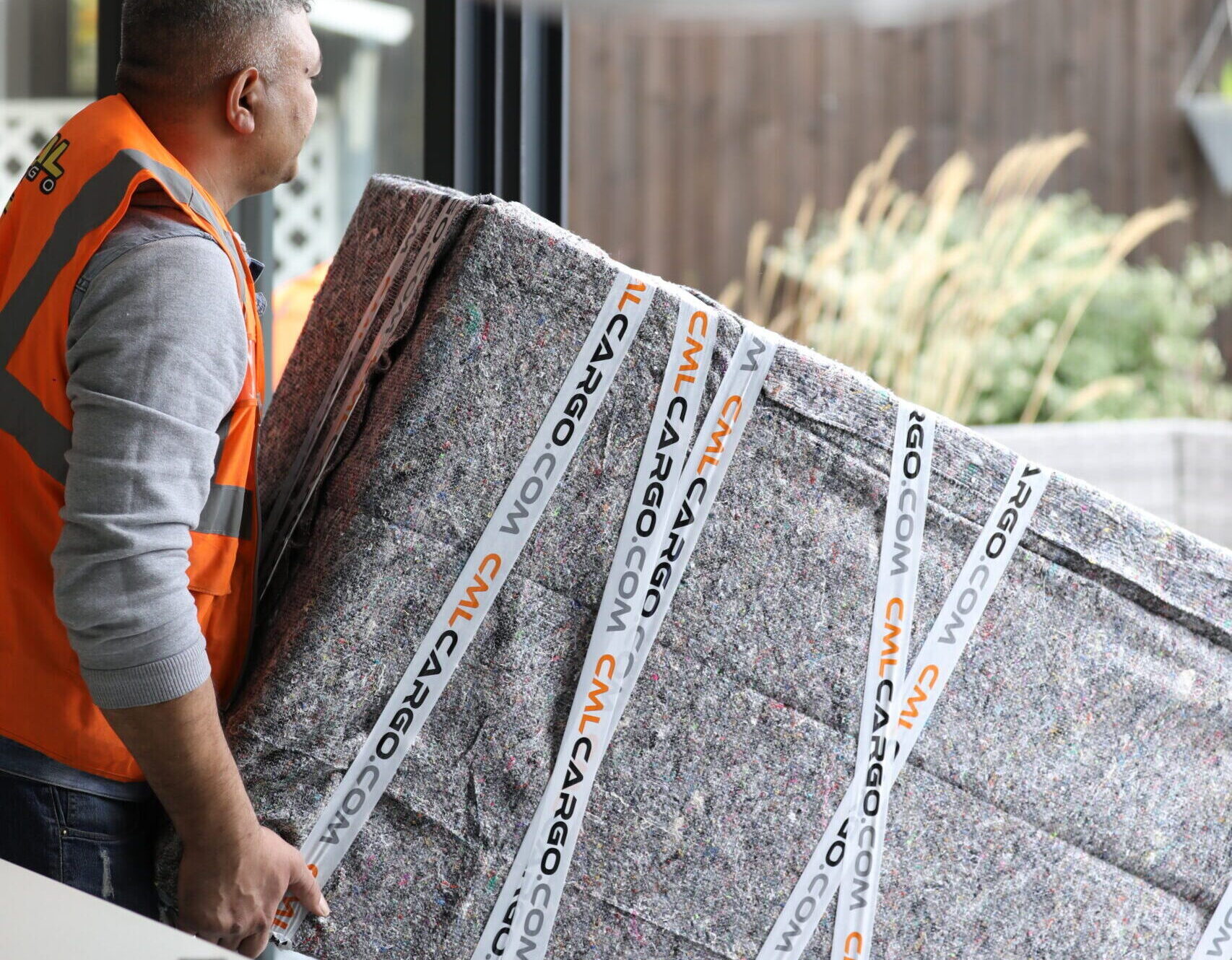 Profesyonel kırılacak eşya taşıma hizmeti